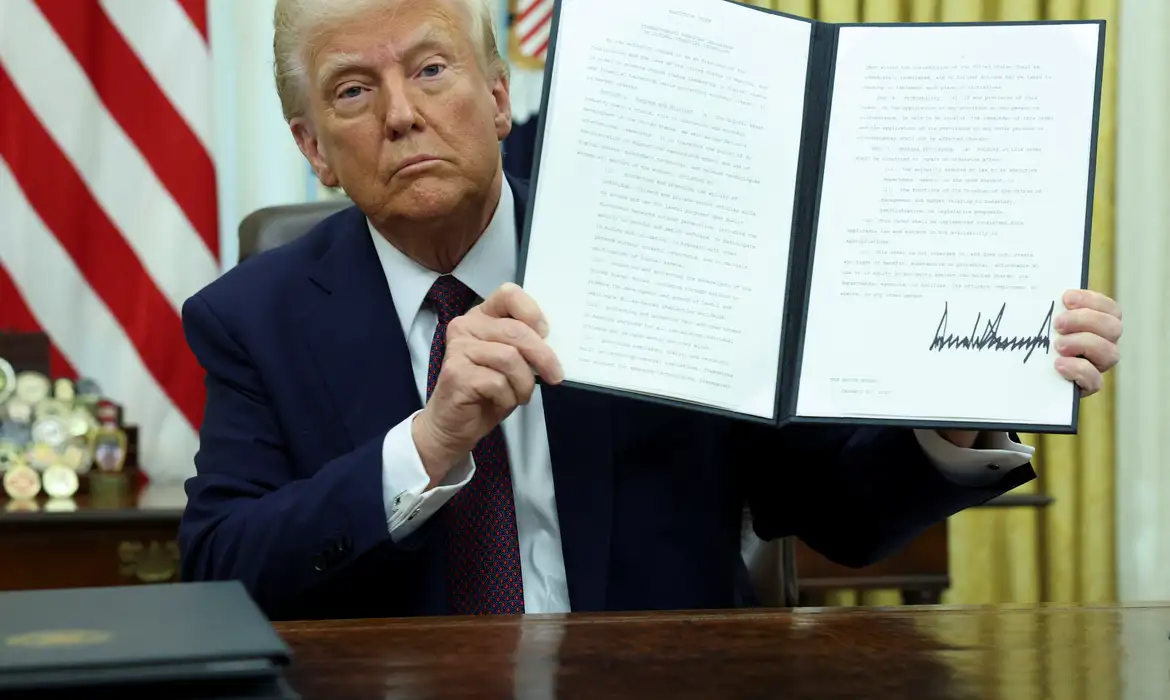 EUA desesperados buscam petróleo para retomar o poder industrial!