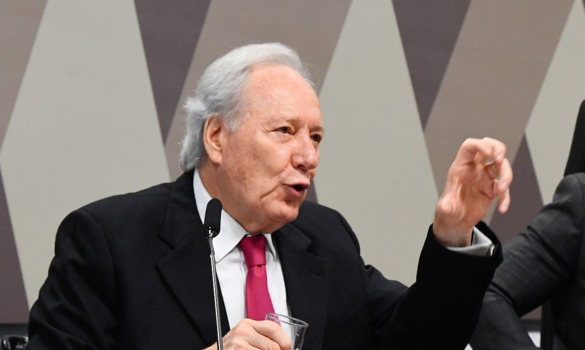 Brasil enfrenta os EUA e defende deportados, Lula age com rapidez