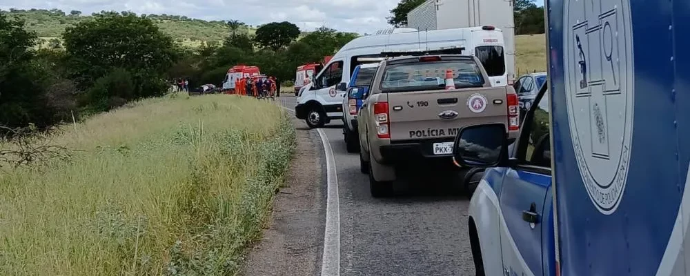 Grave acidente na BR-030 deixa quatro mortos em Brumado