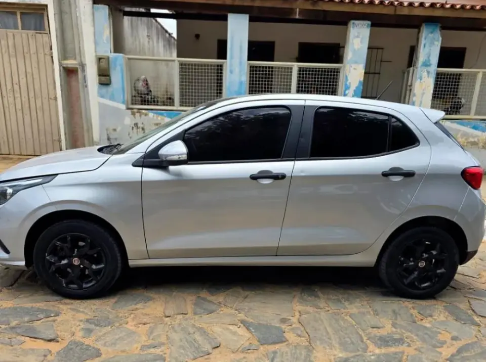 Polícia de Belo Campo recupera carro roubado no Rio de Janeiro