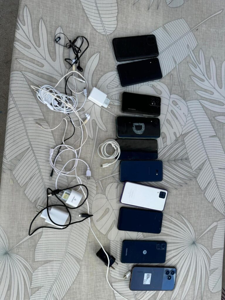 Operação Policial: 14 celulares são apreendidos no Presidio de Jequié