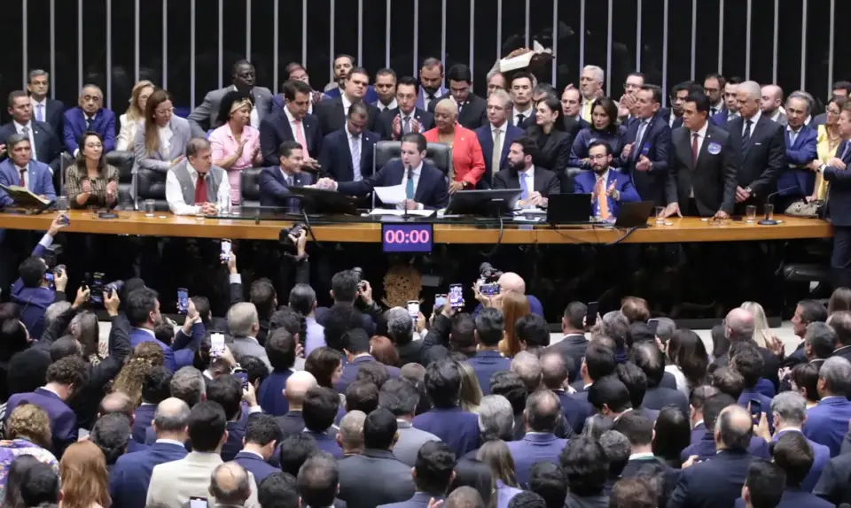 Hugo Motta é eleito presidente da Câmara dos Deputados