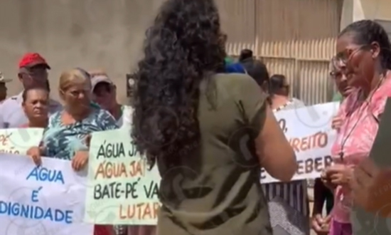 Moradores se revoltam com a falta de água em distrito rural e exigem solução imediata em Vitória da Conquista