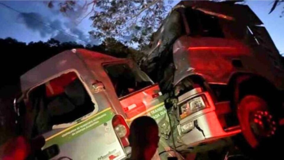 Urgente: Pelo menos 11 pessoas morrem em grave acidente na Chapada Diamantina