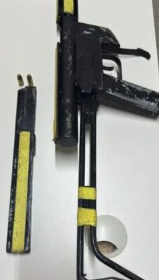 Urgente: Bandido morto em confronto com a PM portava uma submetralhadora 9mm em Jaguaquara