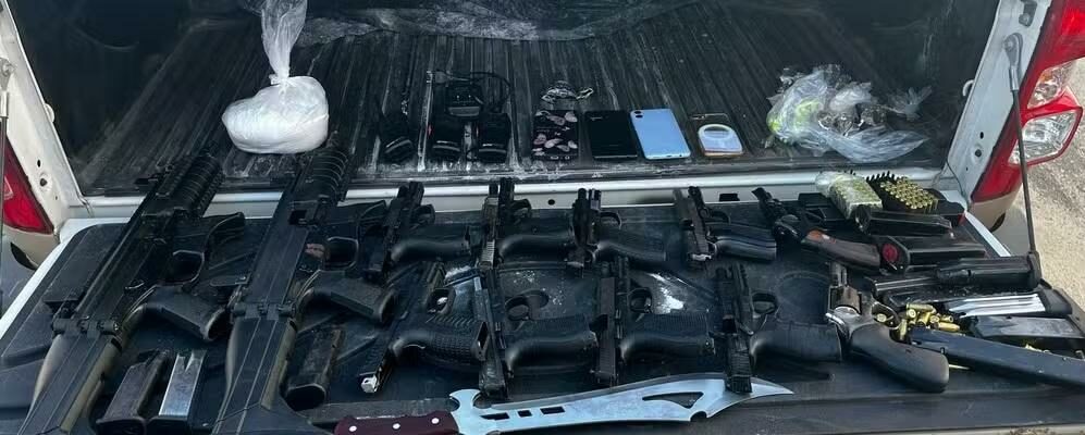 Terror: Confronto entre PM e suspeitos termina com 12 mortos no subúrbio de Salvador no último dia de carnaval