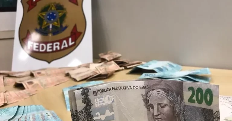 PF deflagra operação contra fabricação e distribuição de notas falsas em Feira de Santana e Vitória da Conquista