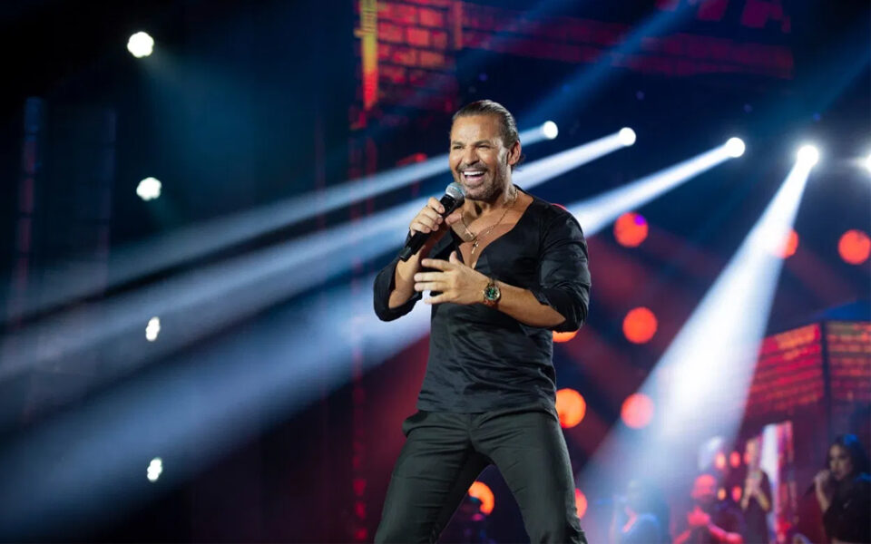 Livramento: Prefeita Joanina Sampaio anuncia Eduardo Costa no Arraiá do Amor 2025