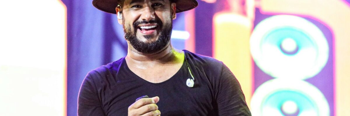 Prefeito Fábio Gusmão divulga Raí Saia Rodada no aniversário de Itarantim
