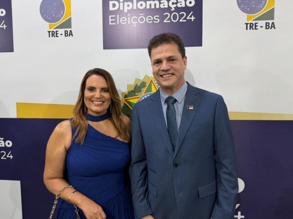 Vitória espetacular: Prefeita Sheila Lemos mantém o cargo e consolida sua liderança política em Vitória da Conquista