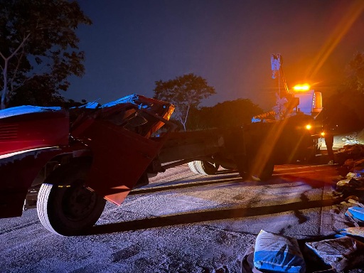Identificado caminhoneiro que morreu em acidente na BR-116