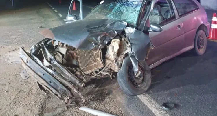 Tragédia na BR-030: Acidente fatal entre carro e motocicleta deixa uma pessoa morta em Caetité