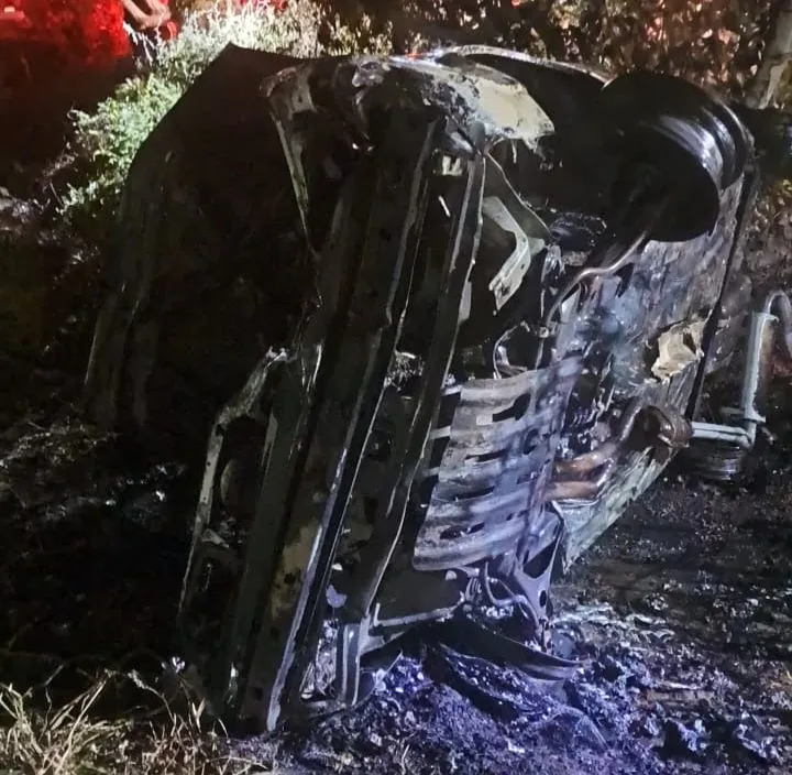 Tragédia na BA-612: Motorista é carbonizado em acidente mortal com animal solto em Guanambi