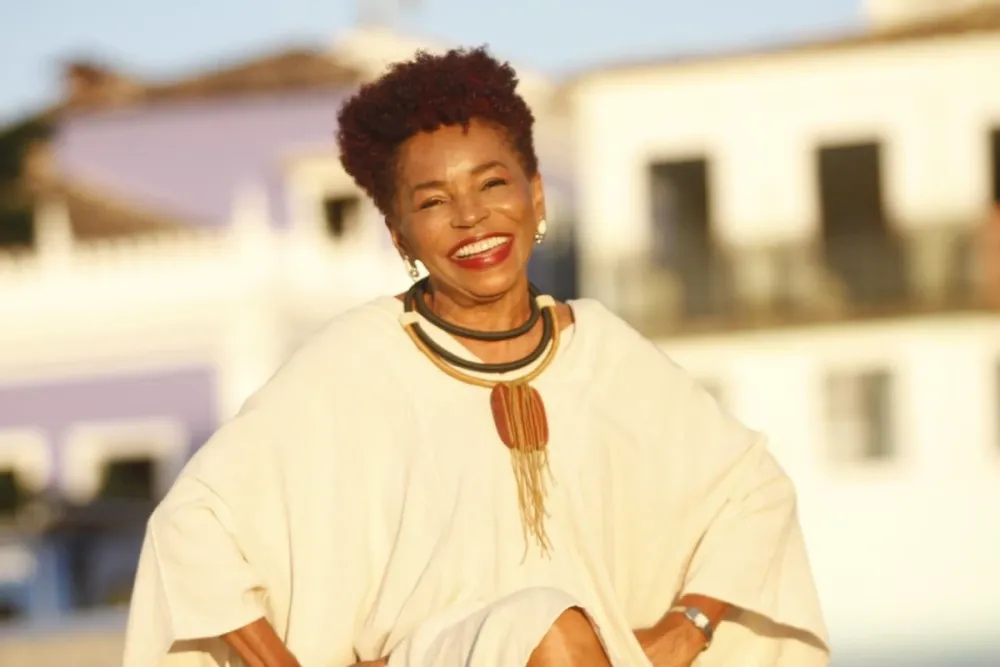 Triste notícia: Jornalista Wanda Chase a ícone da comunicação baiana, falece aos 74 anos