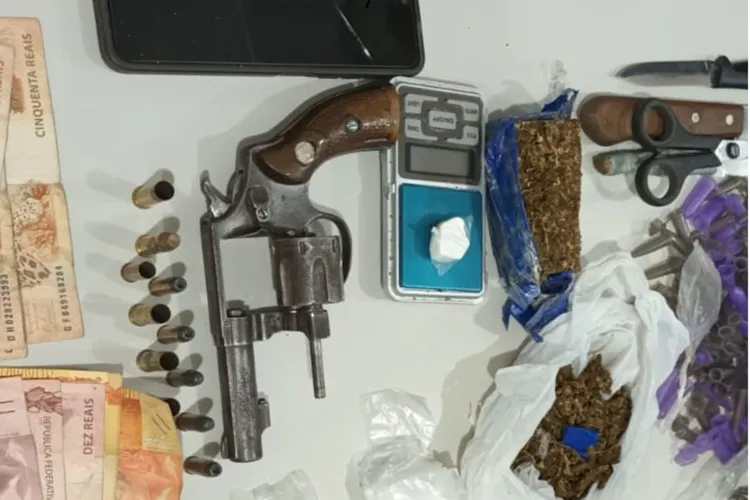 Homem armado invade residência e tenta matar duas mulheres em Poções, o horror vivido por elas!