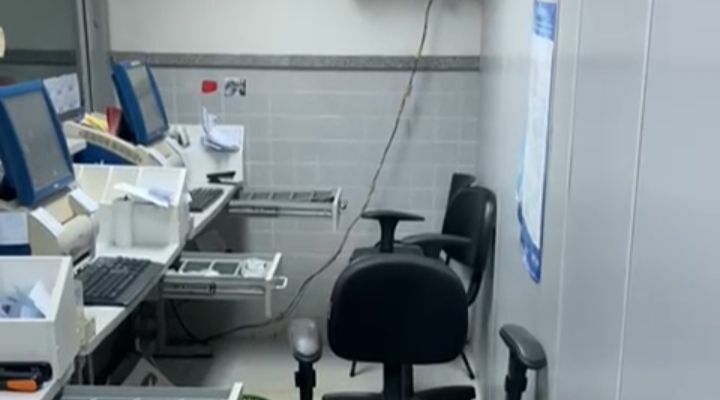 Ladrões fazem buraco em parede e furtam R$ 100 mil de lotérica em Barra do Choça