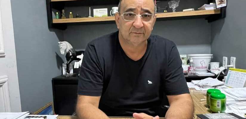 Chico Estrella, o astro do futebol, assume cargo de destaque na Prefeitura de Vitória da Conquista