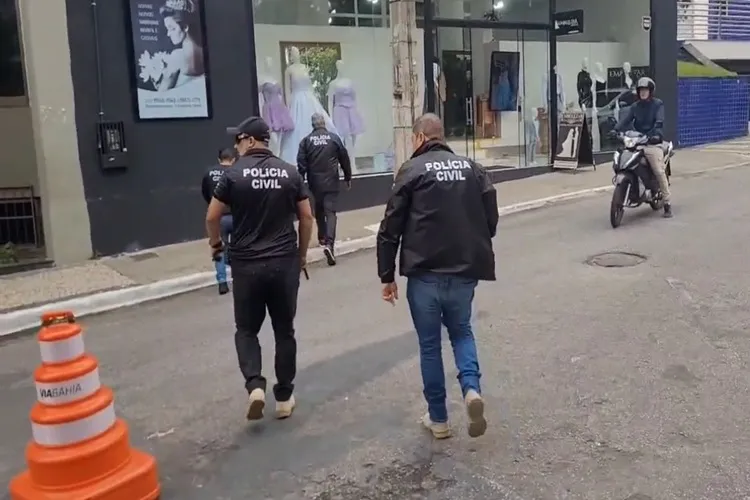 Loja de celulares em Vitória da Conquista investigada por receptação