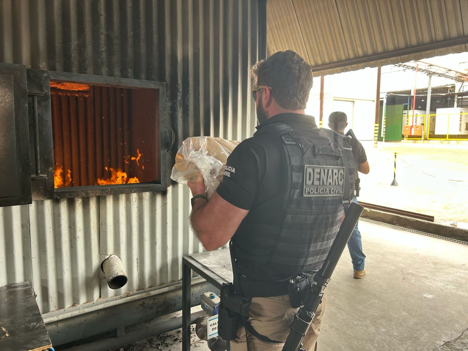 Conquista: Ação Policial elimina quase meia tonelada de drogas apreendidas