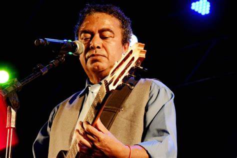 Vitória da Conquista se despede de Evandro Correia, voz marcante da música regional