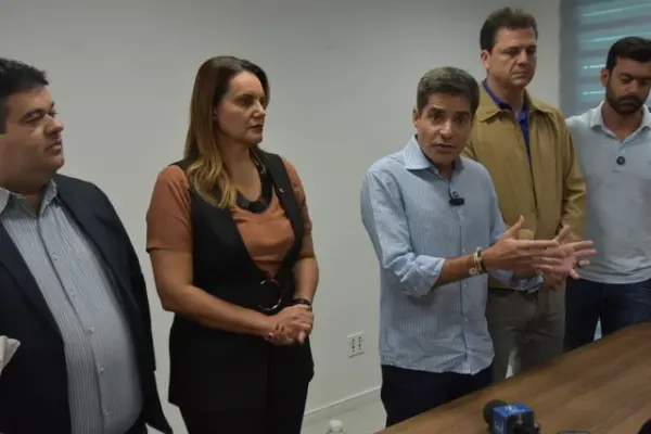 ACM Neto cita Sheila atual prefeira de Conquista e Zé Coca atual prefeito de Jequié para eventual composição de chapa ao Governo da Bahia em 2026