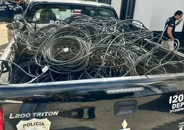 Polícia Civil recupera 2 mil metros de fios elétricos furtados da Prefeitura de Brumado