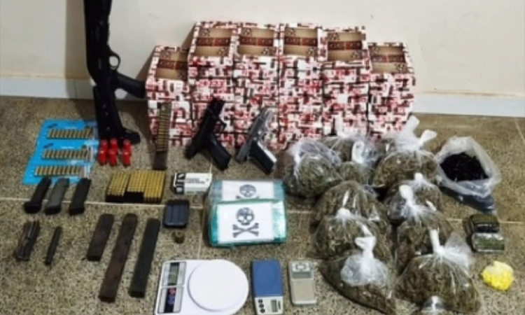 PM desarticula quadrilha e apreende arsenal e drogas em megaoperação em Irecê