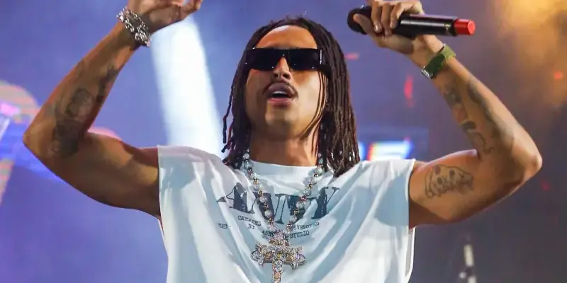 Matuê estreia no Festival de Inverno Bahia 2025 e leva o trap para o palco principal do evento