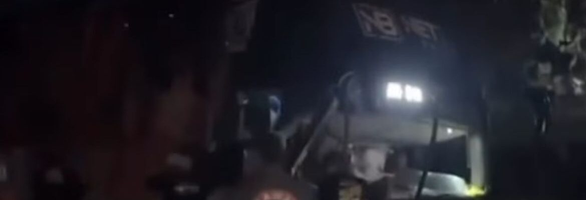 Grave acidente com carro e ônibus da banda de Netto Brito deixa mortos na BA-046