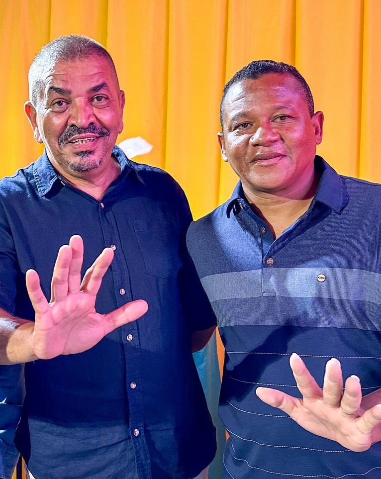 Justiça Eleitoral cassa mandatos do prefeito e vice de Aramari na Bahia por compra de votos