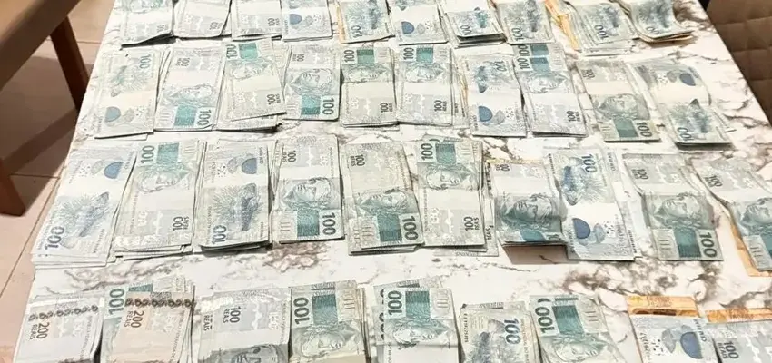 Operação Ice Blue desarticula quadrilha e apreende R$ 60 mil em drogas em Vitória da Conquista e Jequié