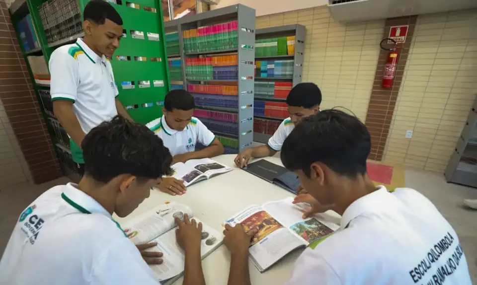 Pé-de-Meia: pagamento da sexta parcela começa nesta segunda-feira