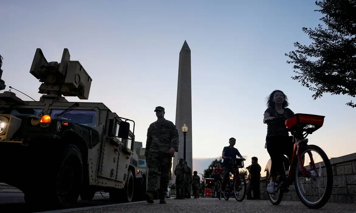 Guarda Nacional chega a Washington DC; prefeita denuncia autoritarismo