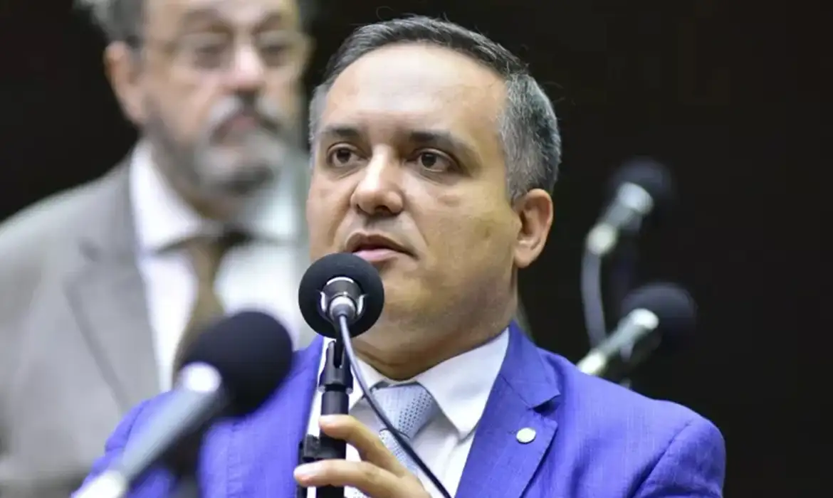 Prefeito de São Bernardo do Campo (SP) é afastado após operação da PF