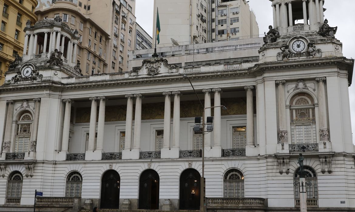 Câmara do Rio aprova projeto que cria a Zona Sudoeste da cidade