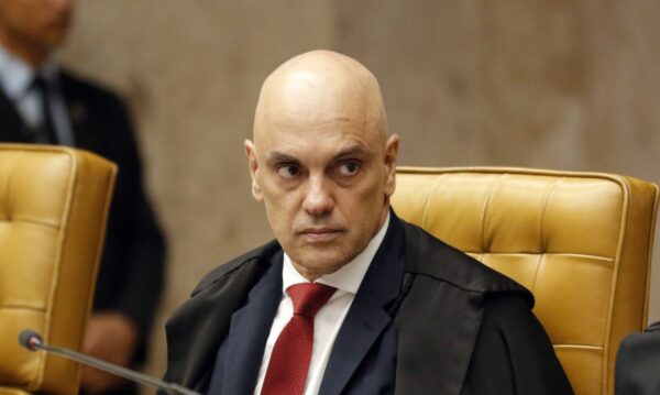 Governo Trump chama Moraes de “tóxico” e reage a decisão de Dino 