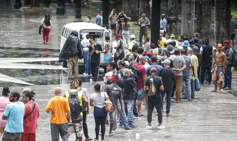 MPF acusa município do Rio de omissão com população em situação de rua