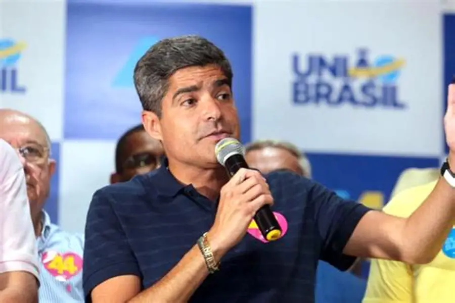 ACM Neto lidera corrida ao governo da Bahia em nova pesquisa do Instituto Paraná