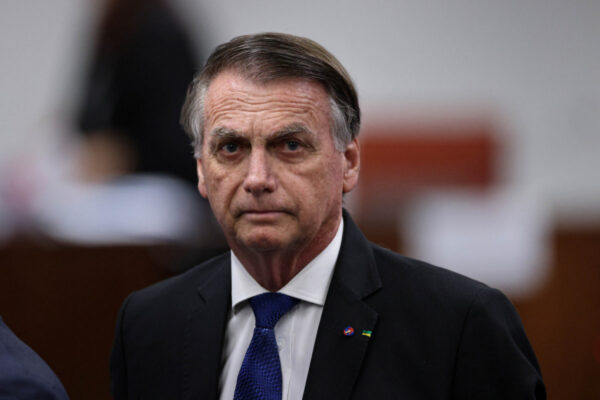 Urgente: Moraes determina prisão domiciliar de Jair Bolsonaro após descumprimento de medidas cautelares