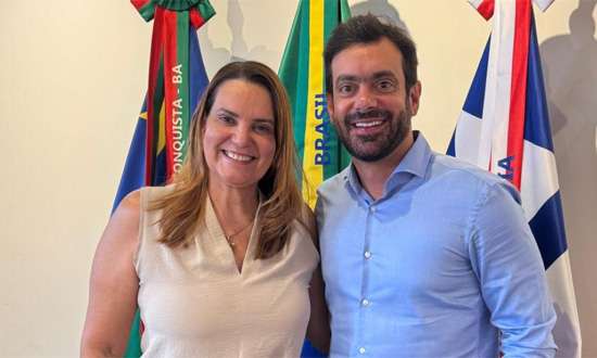 Conquista: Reviravolta na política, Sheila Lemos deve deixar deputado Tiago Correia de lado e apoiar o marido