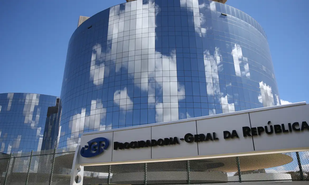 MPF pede suspensão de concurso da Marinha