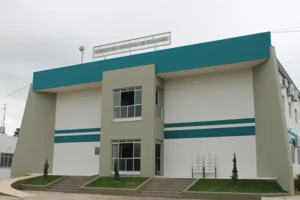 Crise financeira abala Guanambi: servidores sem salário