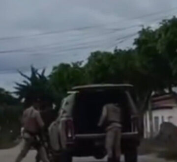 Planalto: Homem é capturado em flagrante por brutalizar cachorro em via pública