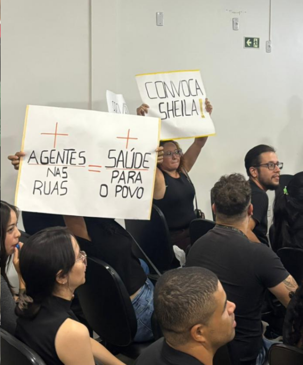 Aprovados ficam no aguardo e cobram respostas sobre convocação em Conquista