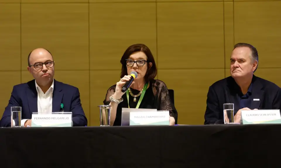 Aumento no preço do diesel é relacionado à guerra no Oriente Médio, diz Petrobras