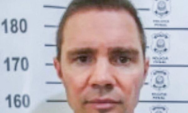 Supremo decide se mantém prisão de Vorcaro Supremo decide se mantém prisão de Vorcaro