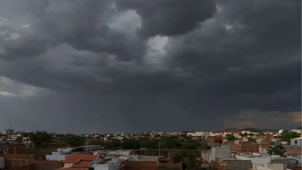 Outono inicia na Bahia com chuvas e calor; previsão é de mudanças significativas