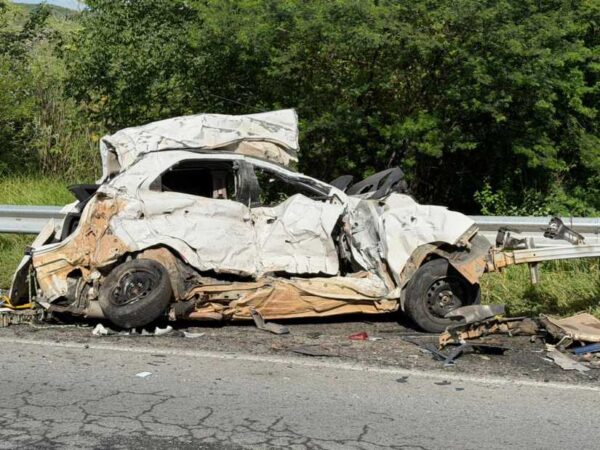 Casal perde a vida em acidente trágico na BR-116, entre Manoel Vitorino e Jequié