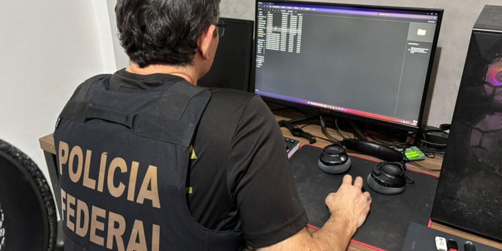 Operação Guardião Digital da PF mira crimes contra crianças em 18 estados