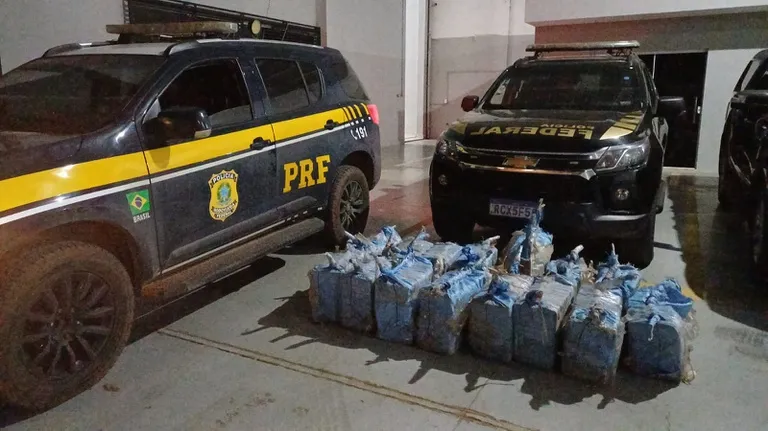 Operação conjunta resulta na apreensão de 410 kg de cocaína na Bahia